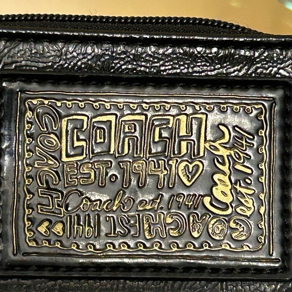 Coach Poppy Black Wristlet Approx. 6.5 x 4 - Picture 9 of 10